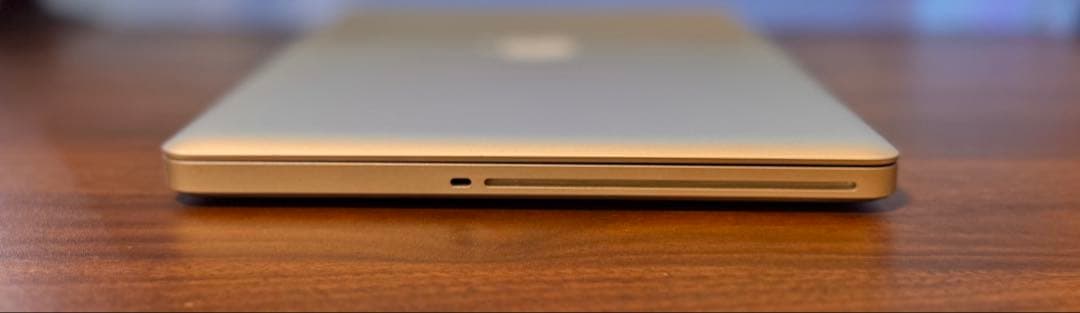 Apple MacBook Pro 15インチ