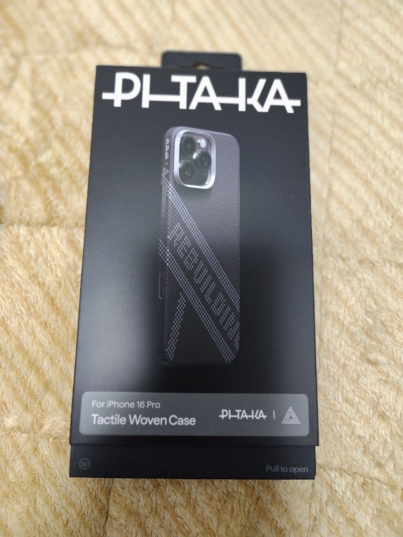 新品未使用【Pitaka×Re-TROS コラボ】iPhone16 Proケース