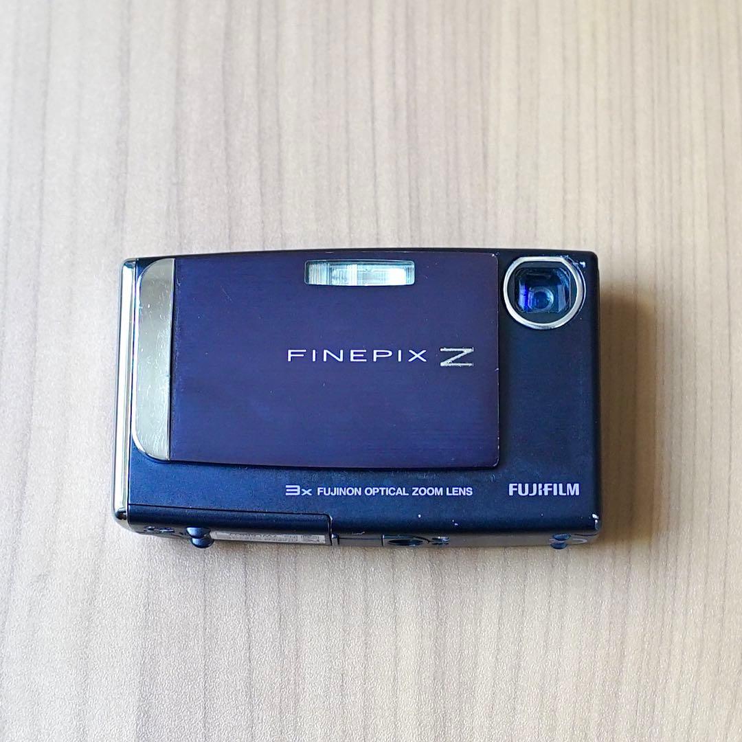 FUJIFILM FinePix Z10fd コンパクトデジタルカメラ