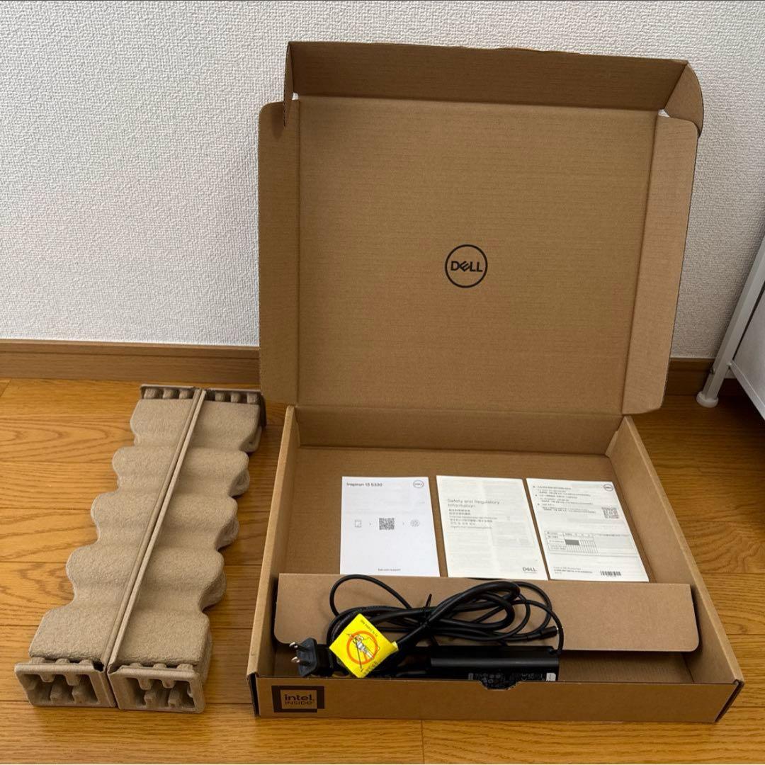 Windowsノート本体 Dell Inspiron 13 iCore7 16GB