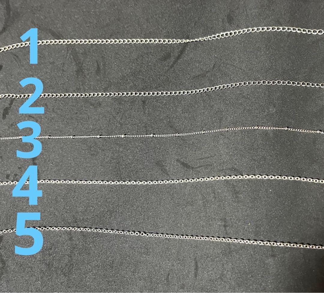 シルバー系　無料及び有料　ネックレス チェーン見本　　種類