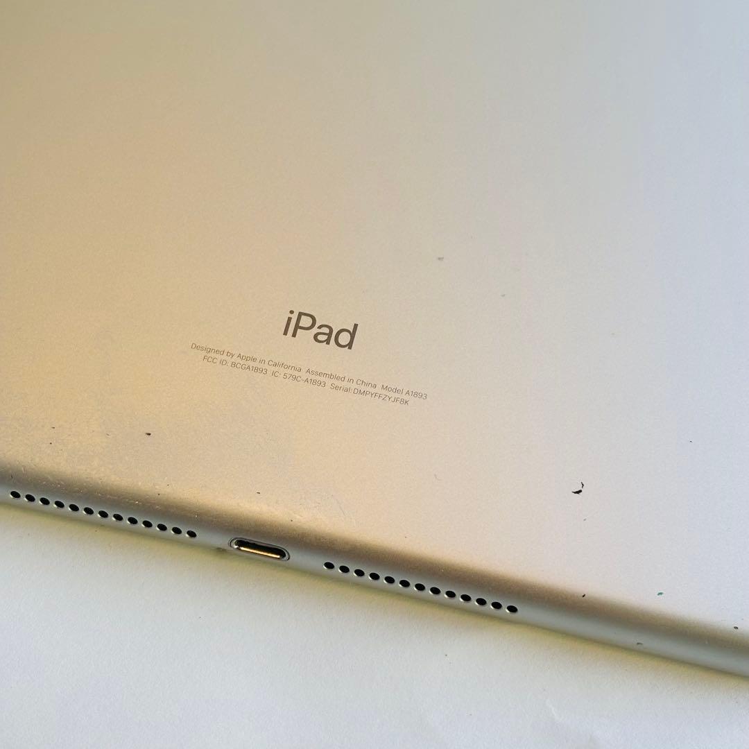 iPad(第6世代)Wi-Fiモデル 32GB シルバー