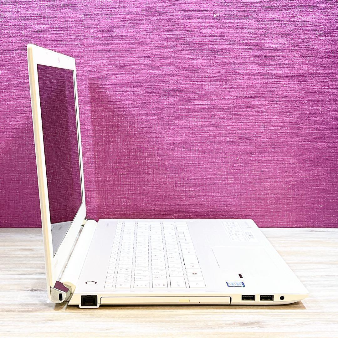 薄型ノートパソコン✨7世代Corei3✨Win11✨ブルーレイ✨カメラ付✨大容量