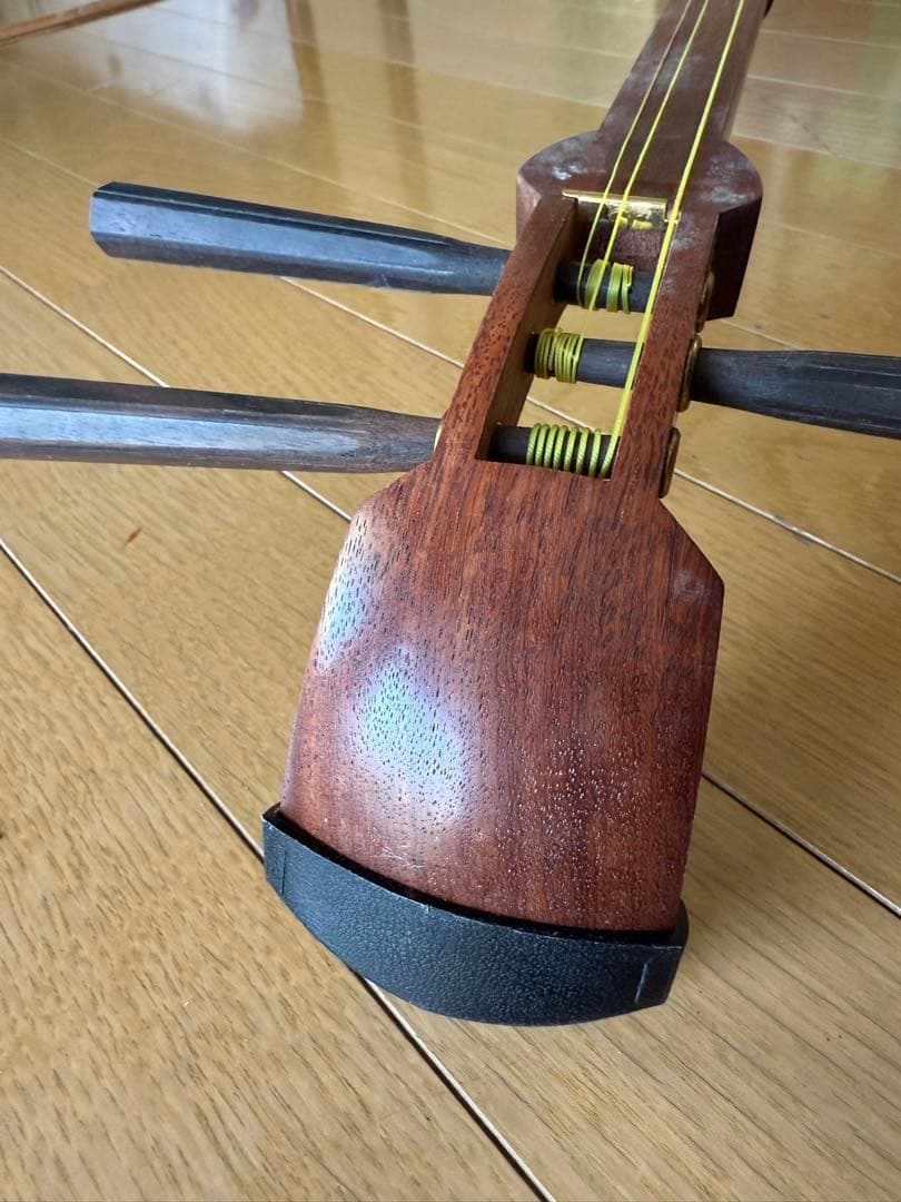 三味線本体　難あり　約100cm 袋付き