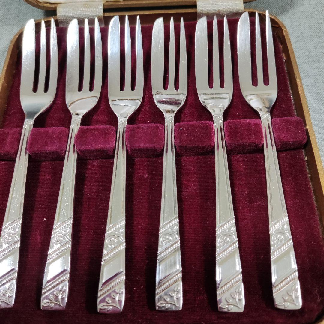 イギリス　ケーキフォーク　ペイストリーフォーク　サーバーセット　シルバープレート