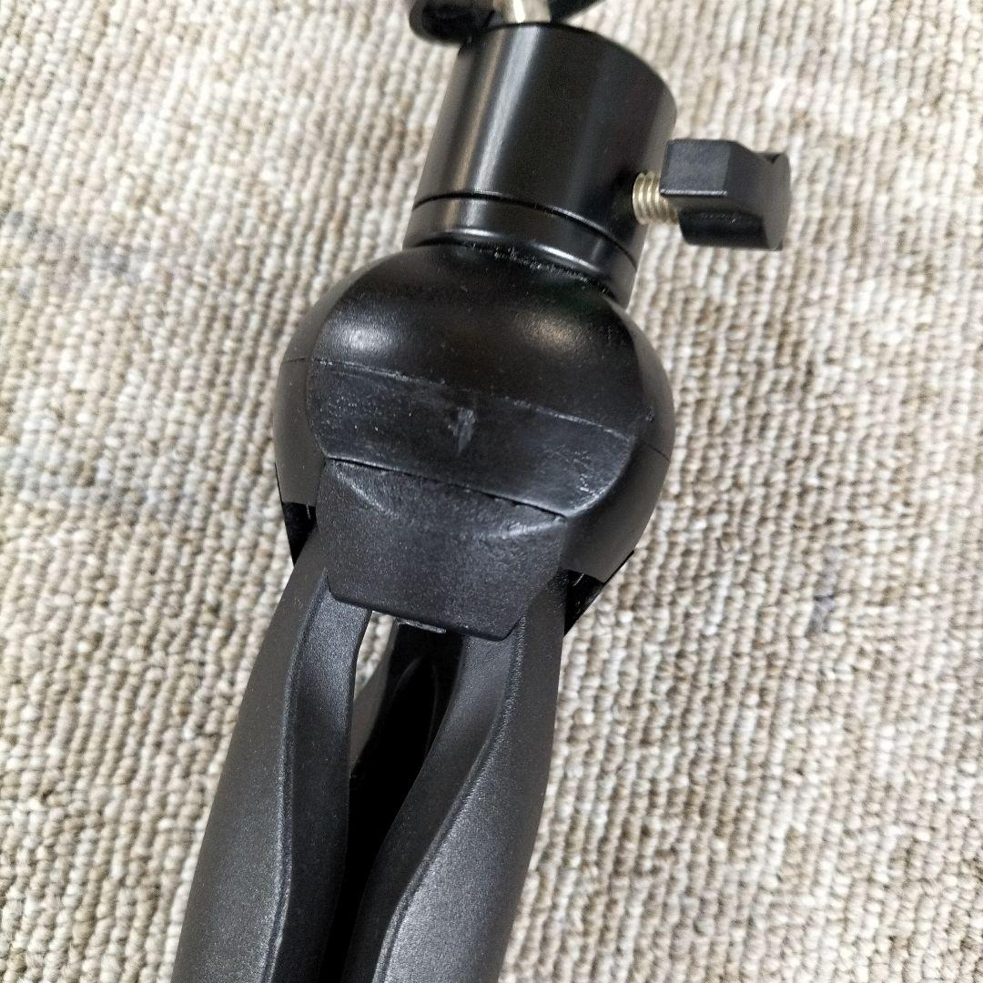 スマホ型プロジェクター　KABĒNI　T89