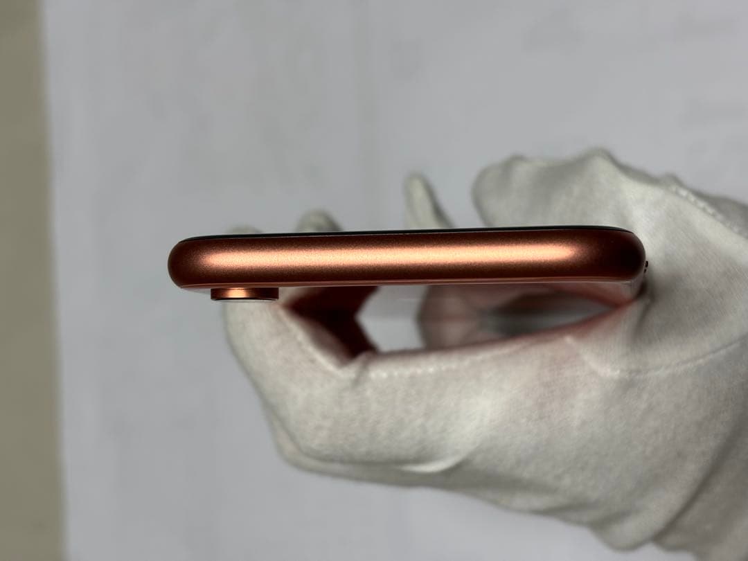 Apple iPhone XR 64GB オレンジバッテリー81%