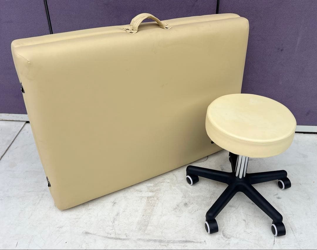 ベンチ付き折りたたみベッドほぼ未使用品