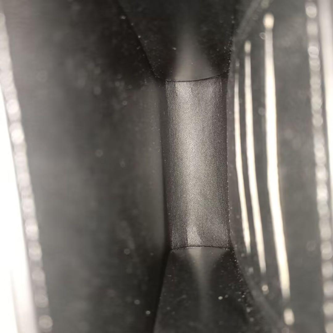 CHANELスマホショルダー キルティング ブラック