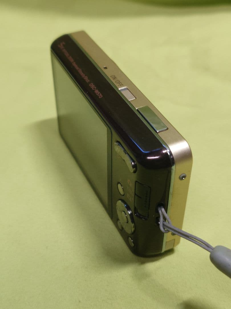 SONY Cyber-shot DSC−W570　ジャンク