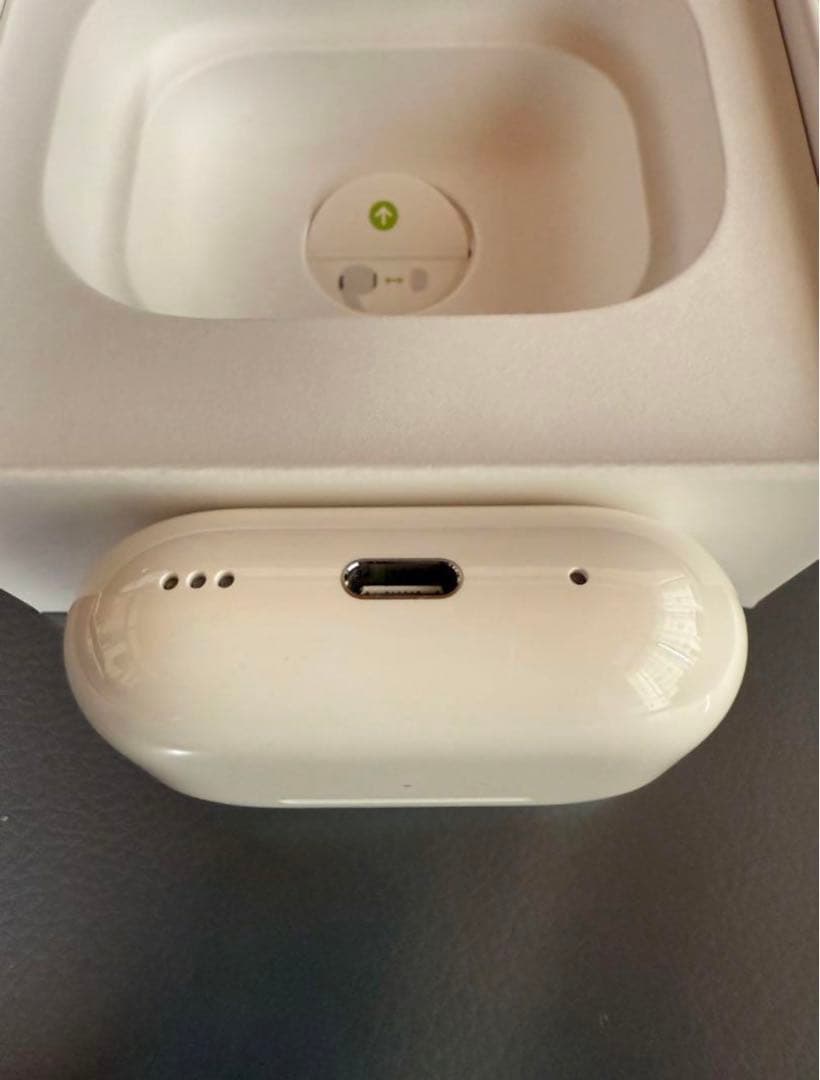 Apple AirPods pro 第2世代type C ケースのみ