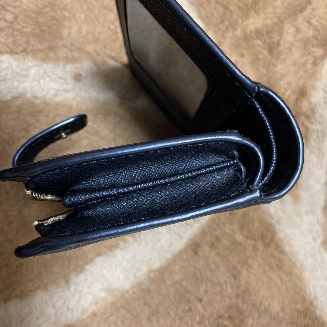 MICHAEL KORSの財布です