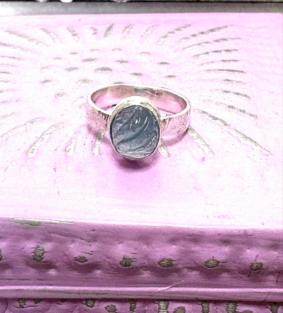 アクアマリン カービング　シルバーリング 彫刻模様