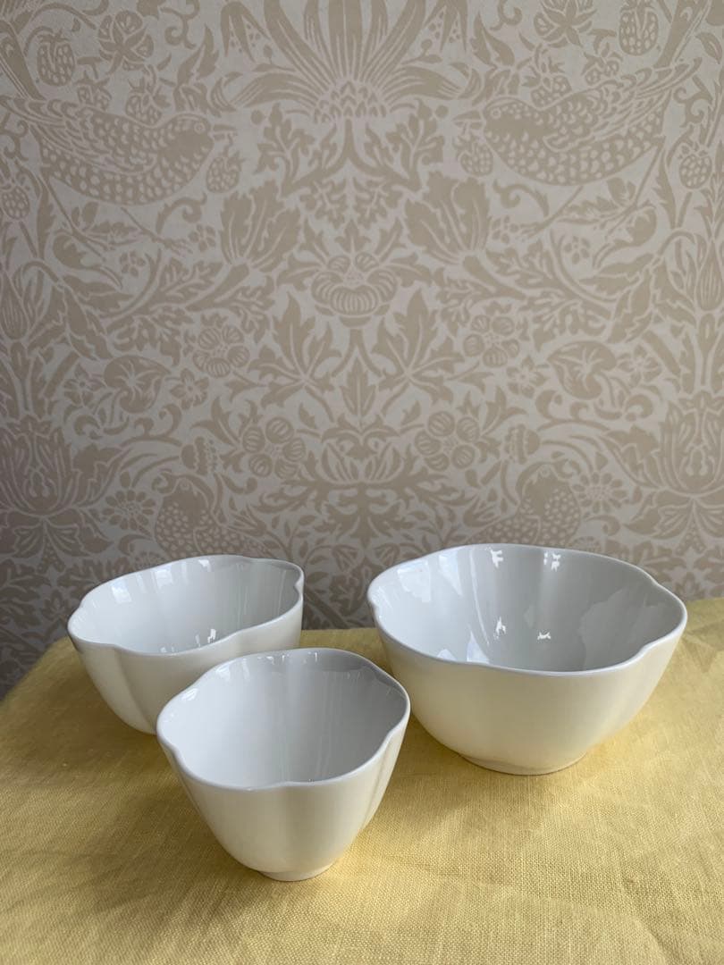 栗原はるみ　希少　輪花　ボウルセット