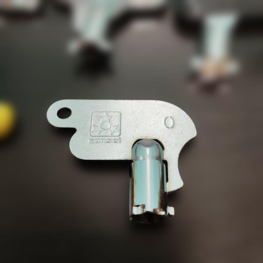 BLUE OCEAN　株式会社様 パチンコ　台鍵　ドアキー　36本　セット