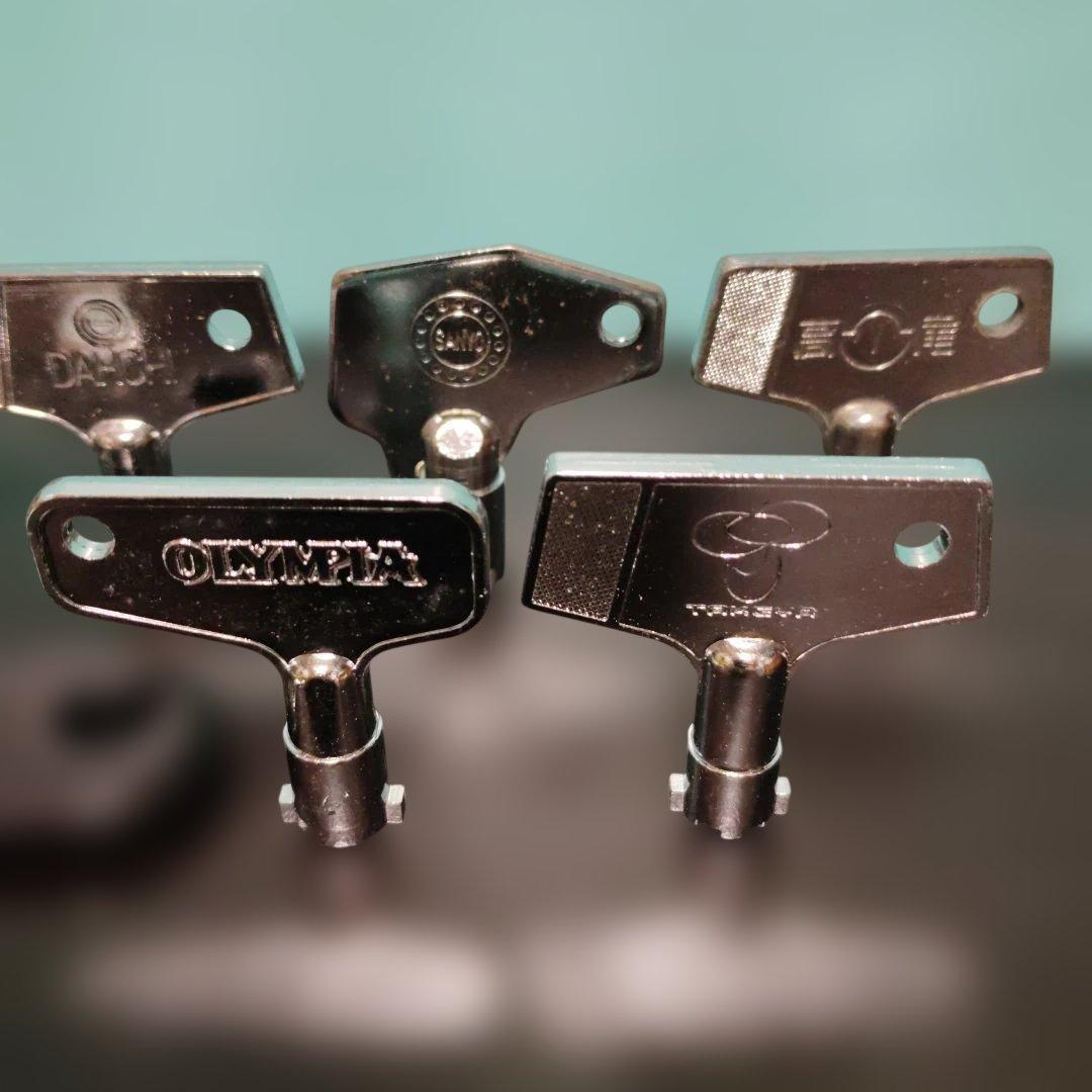 BLUE OCEAN　株式会社様 パチンコ　台鍵　ドアキー　36本　セット