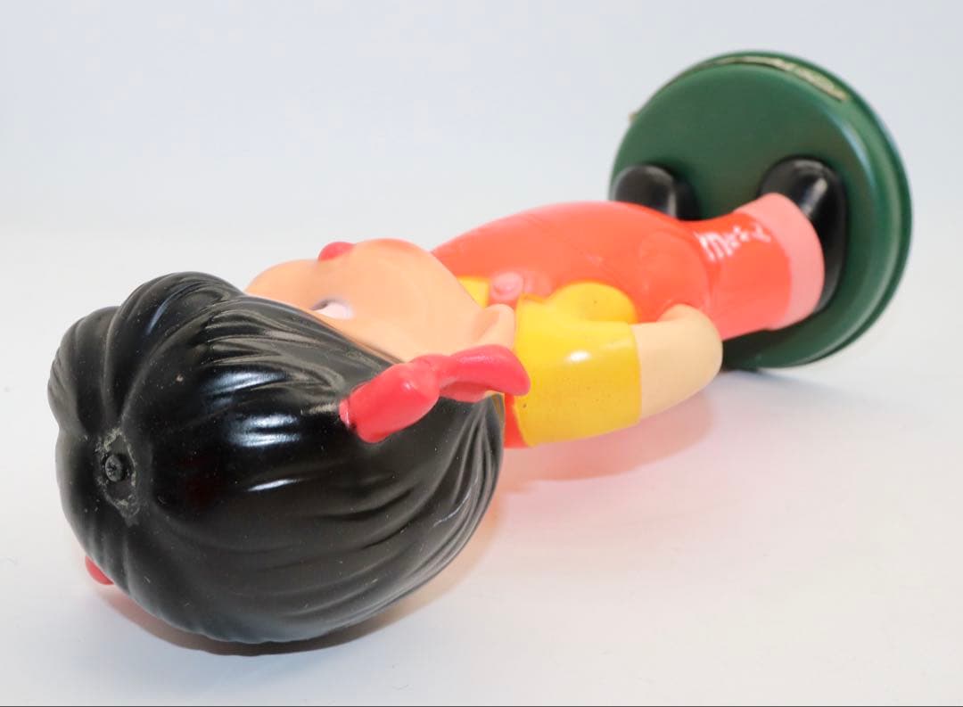 不二家のペコちゃんフィギュア 約29cm