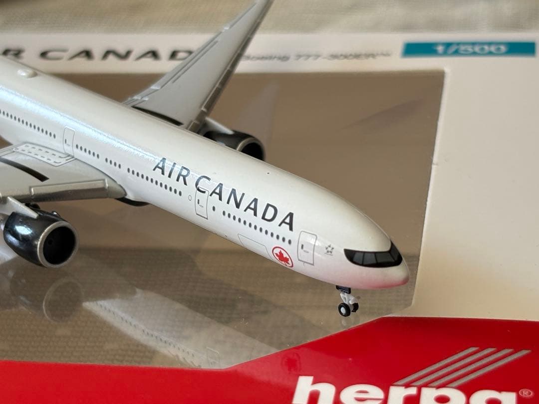 【Herpa】Air  エアカナダ777-300ER 1/500