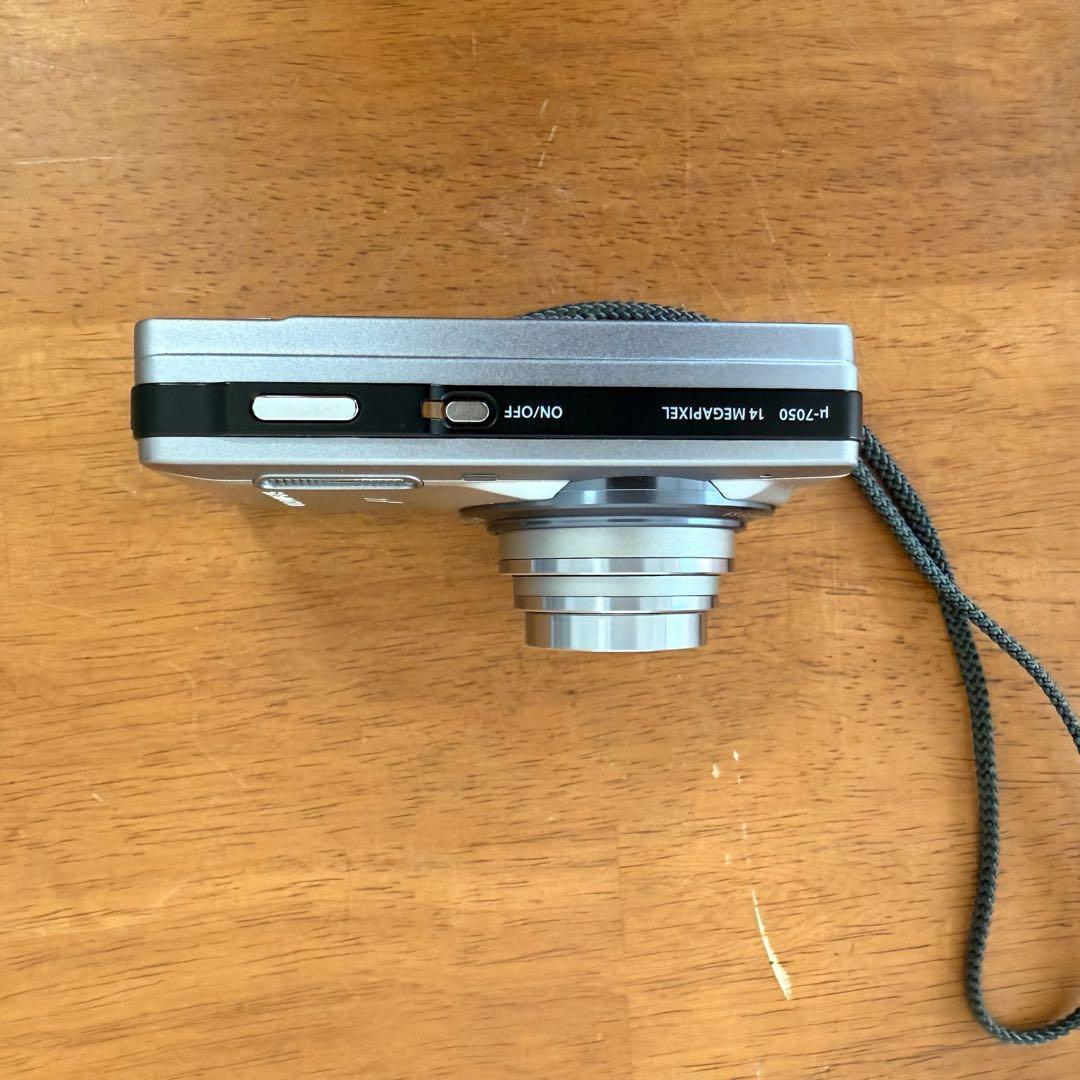 ● 美品 OLYMPUS オリンパス u-7050 デジカメ シルバー