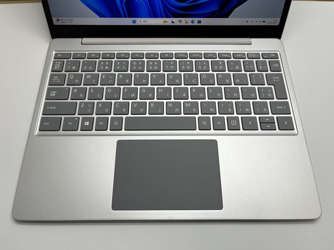 美品 Surface Laptop Go i5 8GB 128GB Office