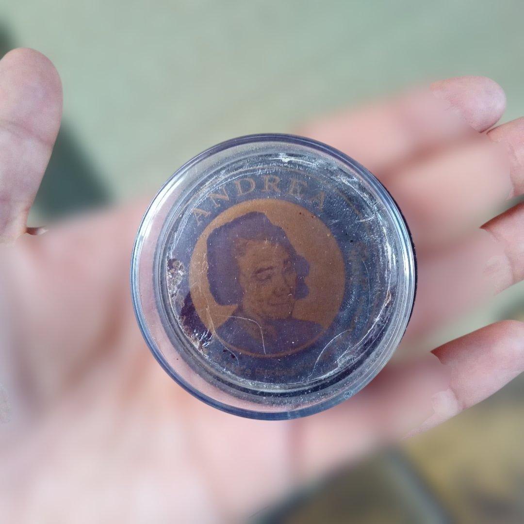 バイオリン4/4セット　弦3種　松脂　ミュート2種　肩当て　ケース　弓