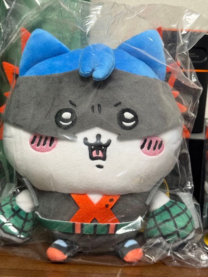 ちいかわ ハチワレ 爆豪勝己 ぬいぐるみ