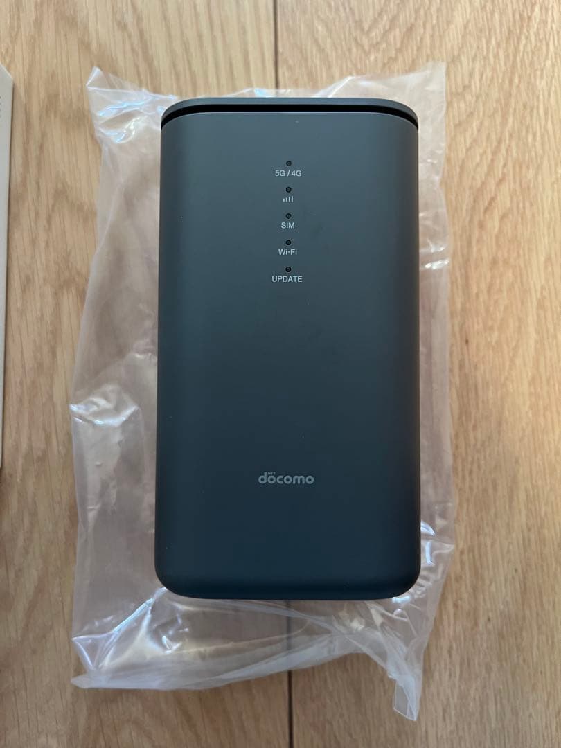 docomo ドコモ　HR02ホームルーター