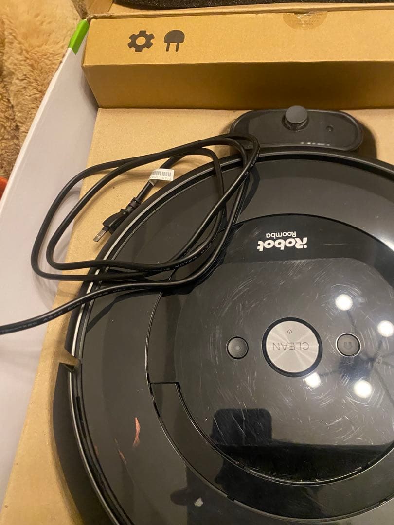 ルンバe5 黒 充電ケーブル付き