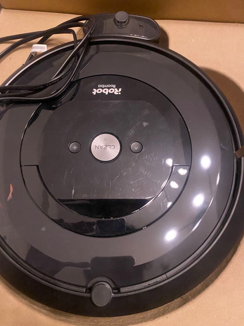 ルンバe5 黒 充電ケーブル付き