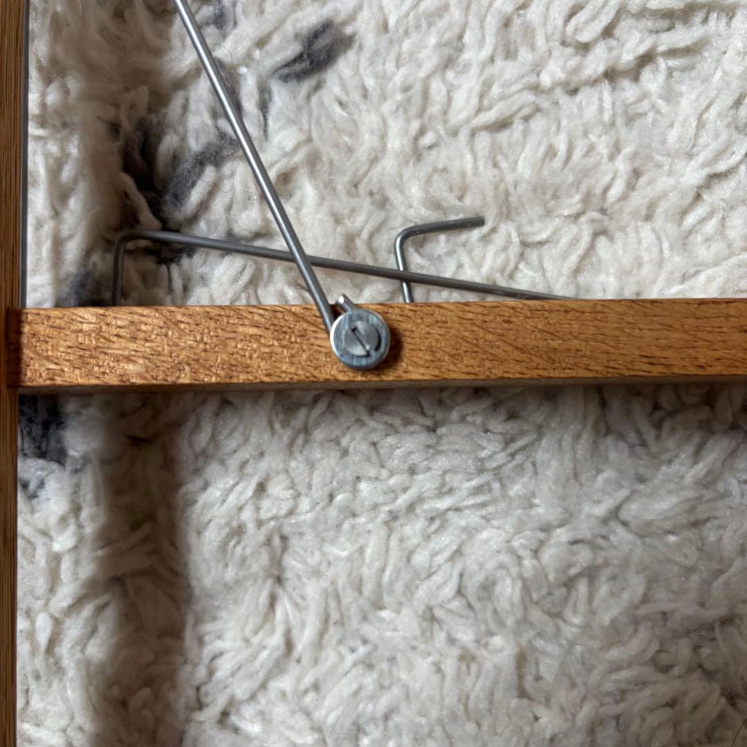 新品♡ chikuni book on the wall 壁掛けブックスタンド