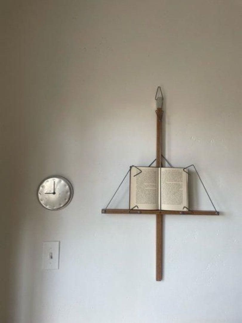 新品♡ chikuni book on the wall 壁掛けブックスタンド