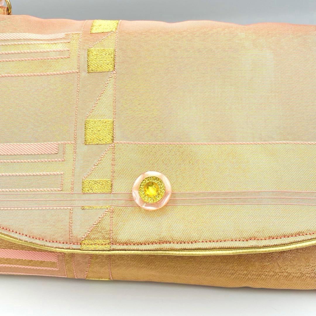 桜ピンク　光沢帯リメイクフラップ式ハンドバッグ　パーティー　クラッチ　フォーマル