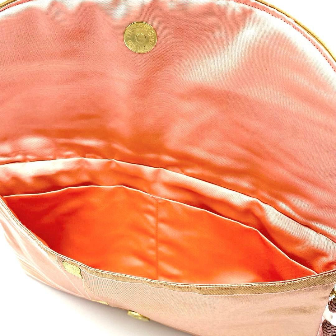 桜ピンク　光沢帯リメイクフラップ式ハンドバッグ　パーティー　クラッチ　フォーマル