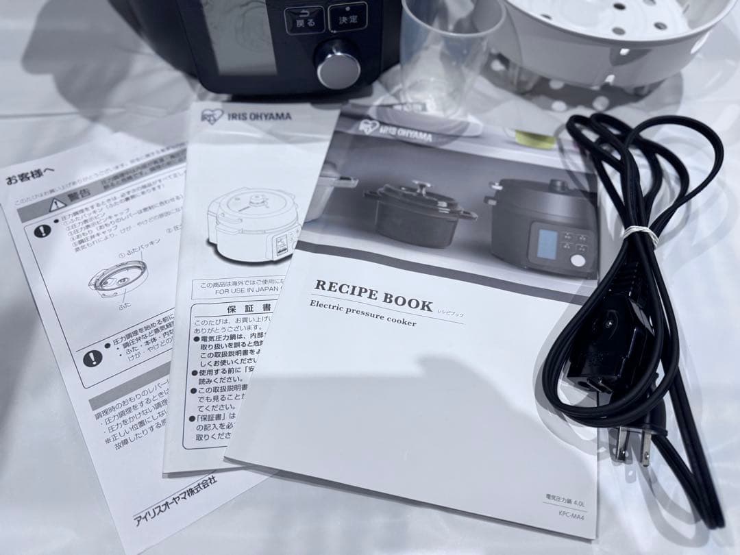 【良品✨】アイリスオーヤマ 電気圧力鍋 KPC-MA4
