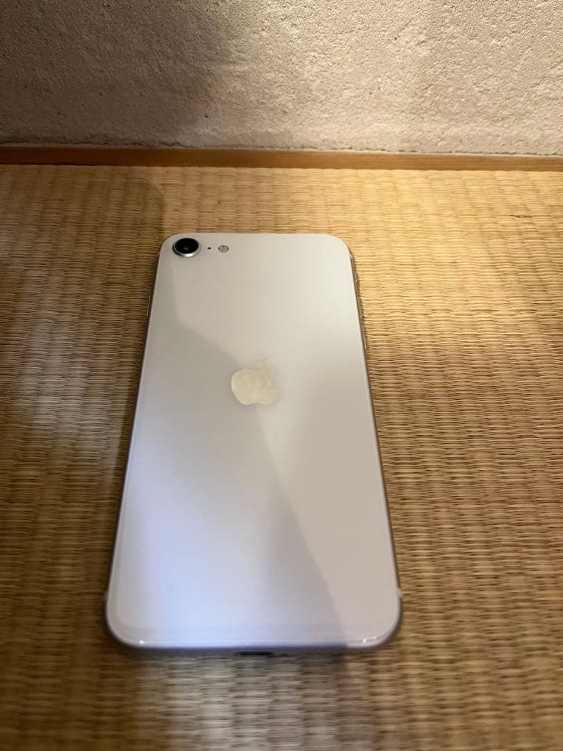 【付属品：新品】Apple iPhone SE 第2世代 128GB 白