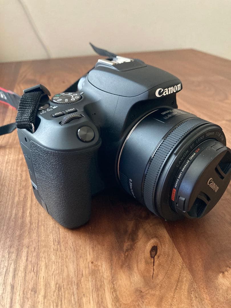 EOS Kiss X9 ダブルレンズ付　スマホ転送可