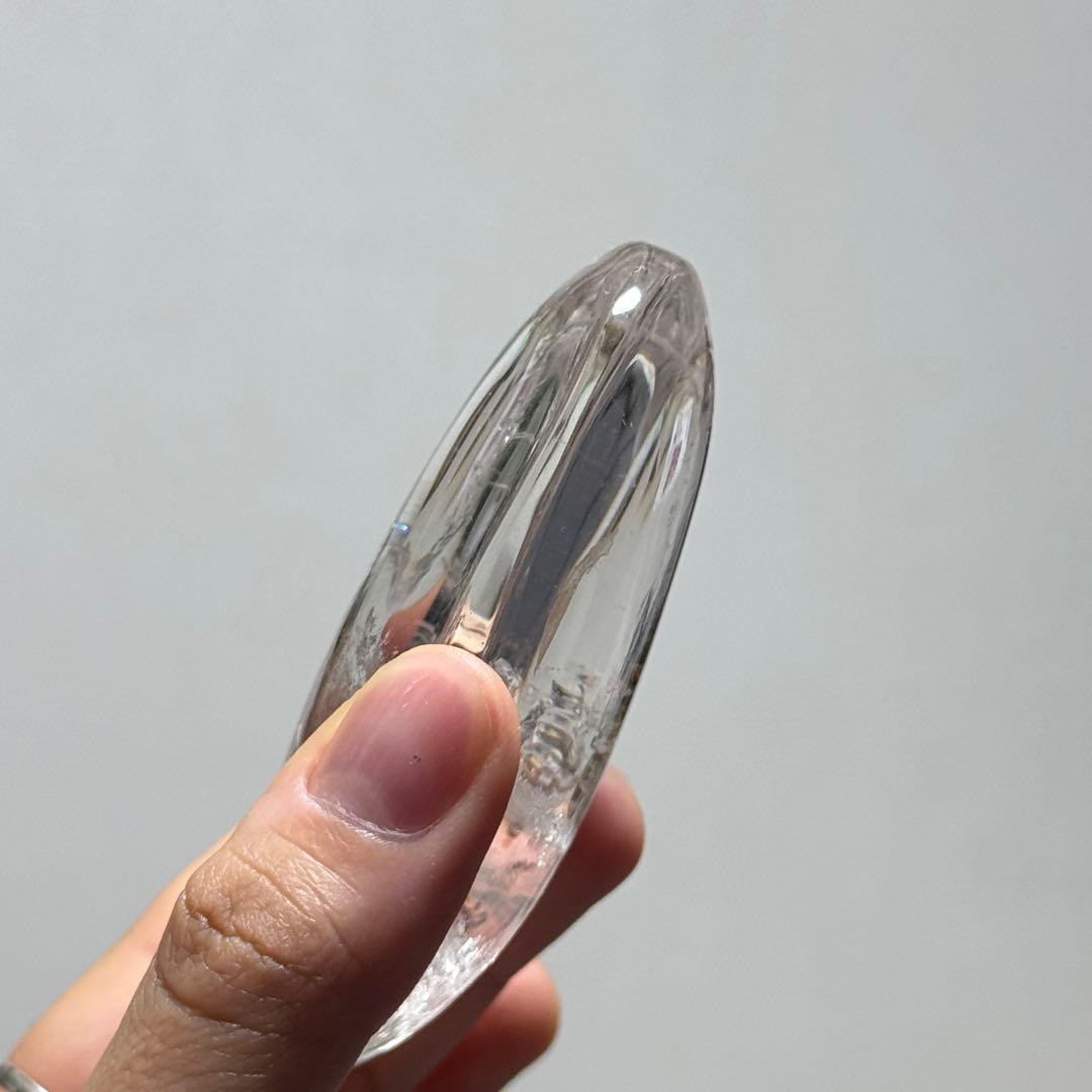 高品質　クリアクォーツ　握り石139.5g 浄化　NO.218