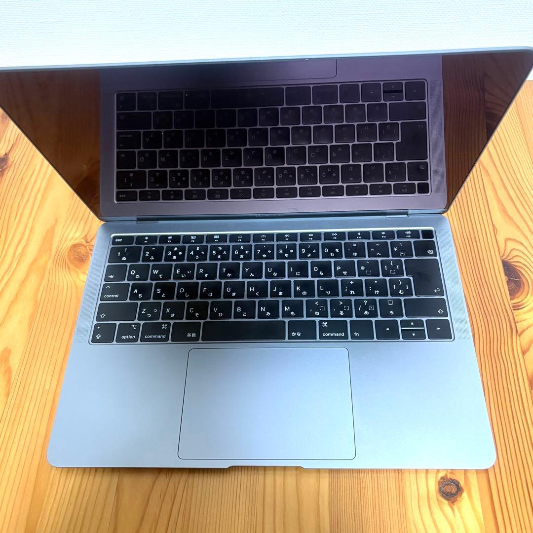 美品 MacBook Air 13インチ バッテリー良好 箱付 128