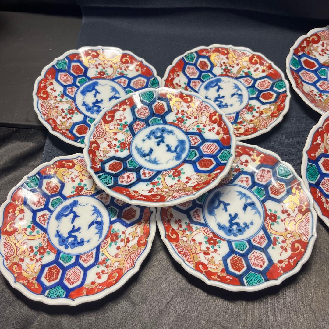 有田焼　古伊万里　可愛い花柄模様 多色花柄八角形皿8枚セット