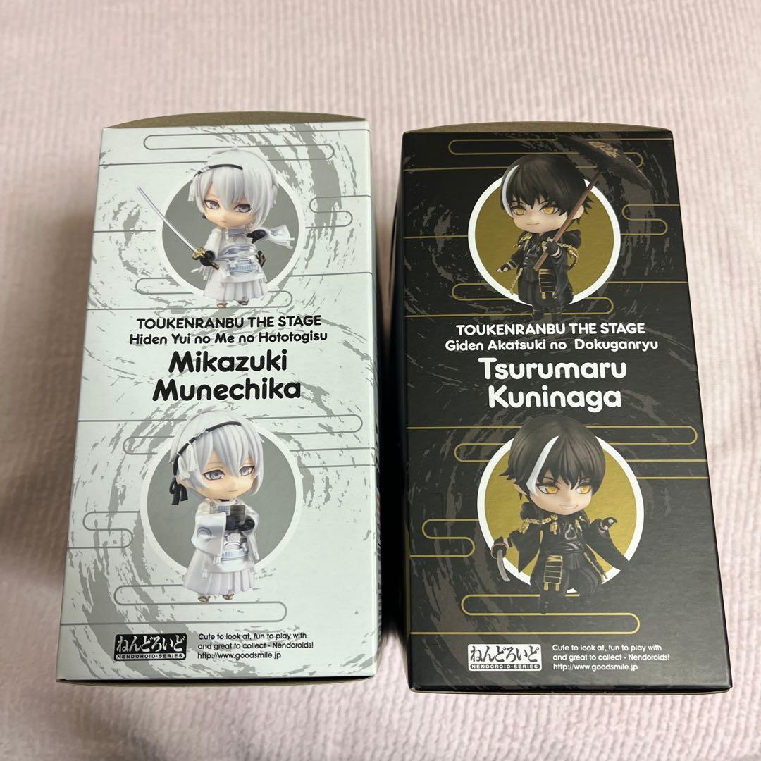 ねんどろいど　舞台 刀剣乱舞　三日月宗近　鶴丸国永