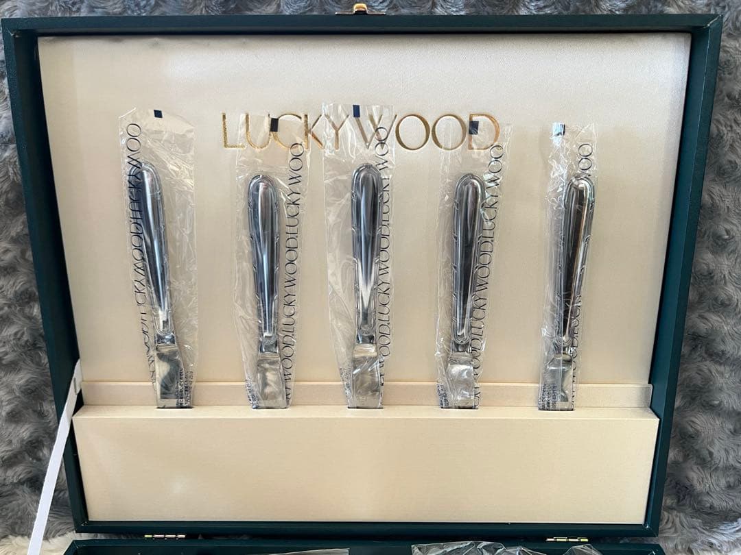 ラッキーウッド カトラリーセット　オーロリー　ディナーセット〈26本セット〉