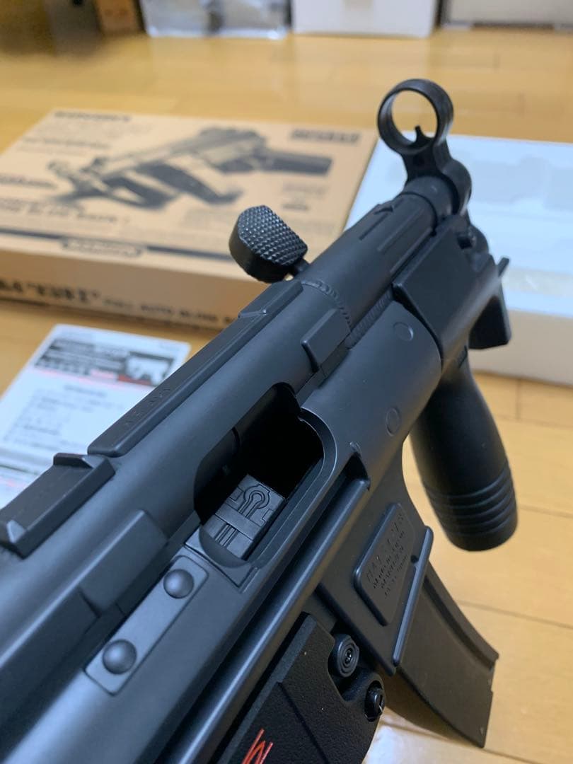 MARUZEN MP5KA4 \"KURZ\" セミ/フルオート ガスブローバック