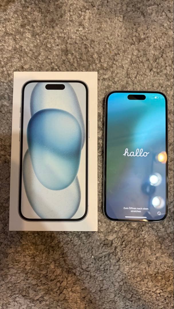 iPhone 15 126GB ブル- Apple store購入　美品