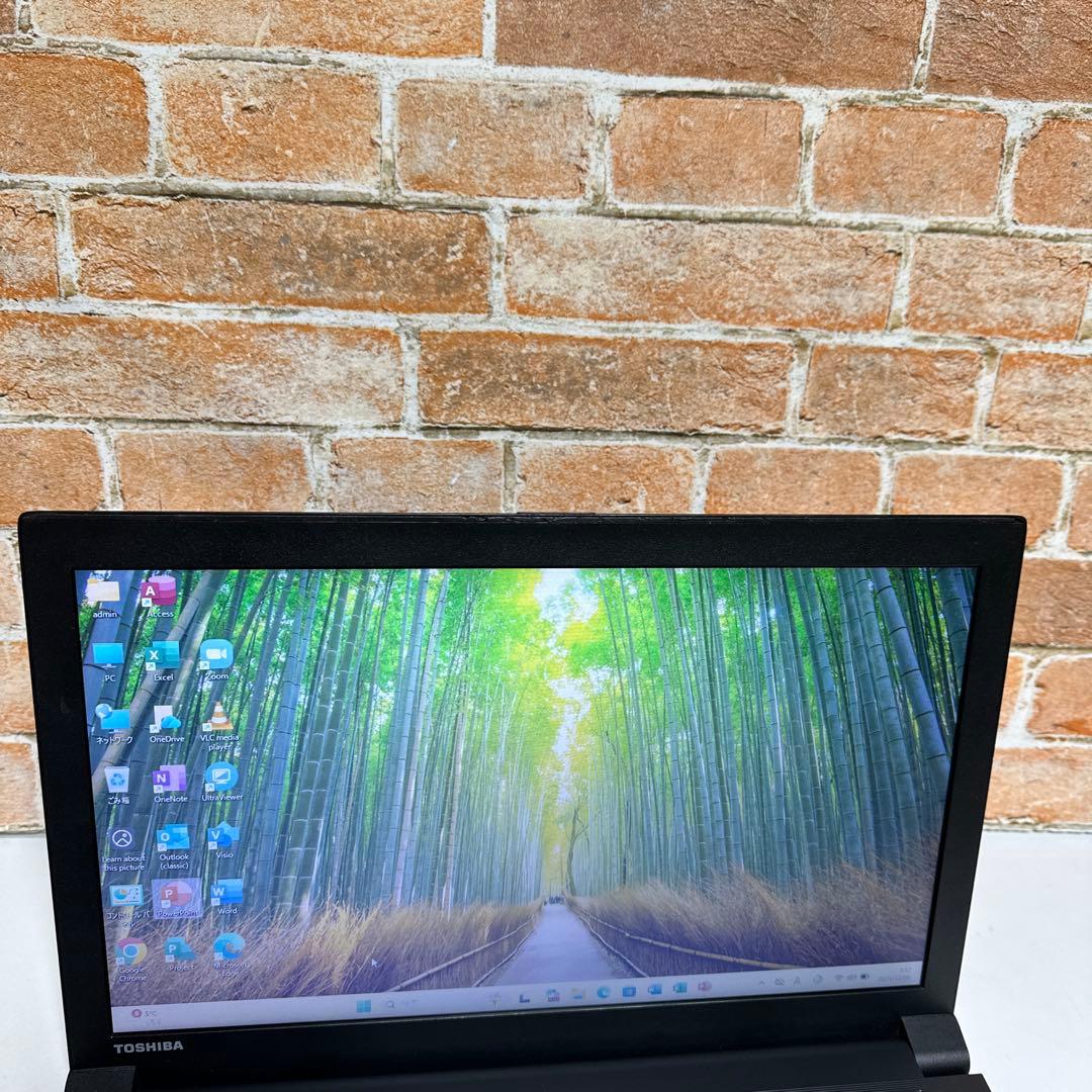 TOSHIBAノート PC Core i5 SSD メモリ8GB オフィス付き