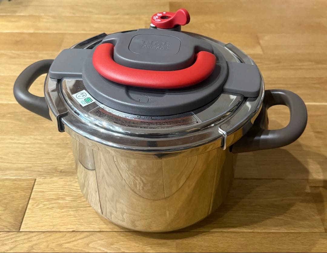 美品！！【ティファール　圧力鍋　6L】
