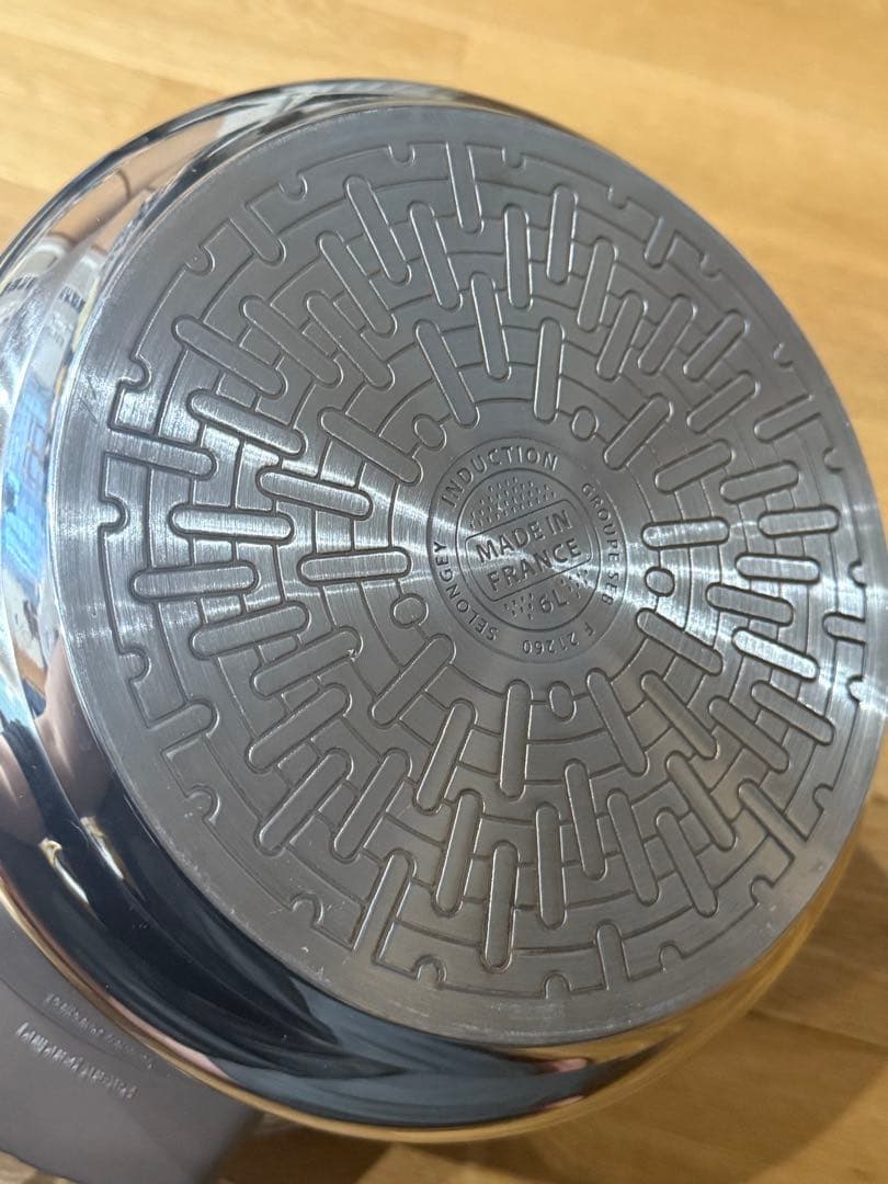 美品！！【ティファール　圧力鍋　6L】