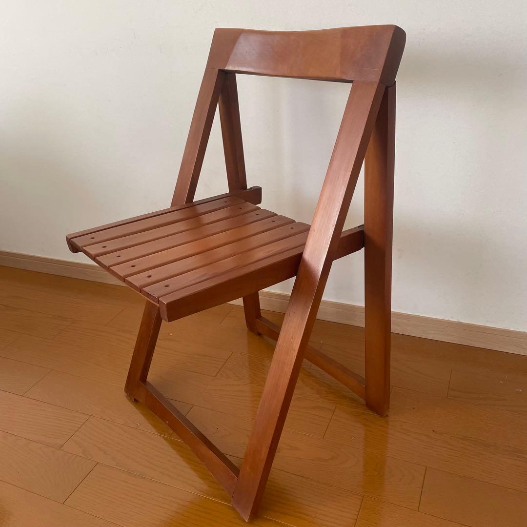フォールディングチェア　ヴィンテージ　木製　ルーマニア　折り畳み椅子