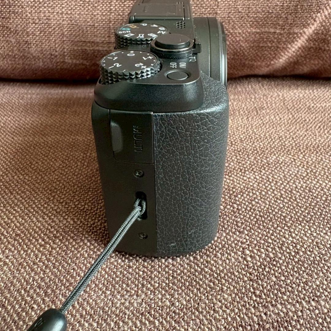 美品 SONY サイバーショット DSC-HX50V コンパクトデジタルカメラ