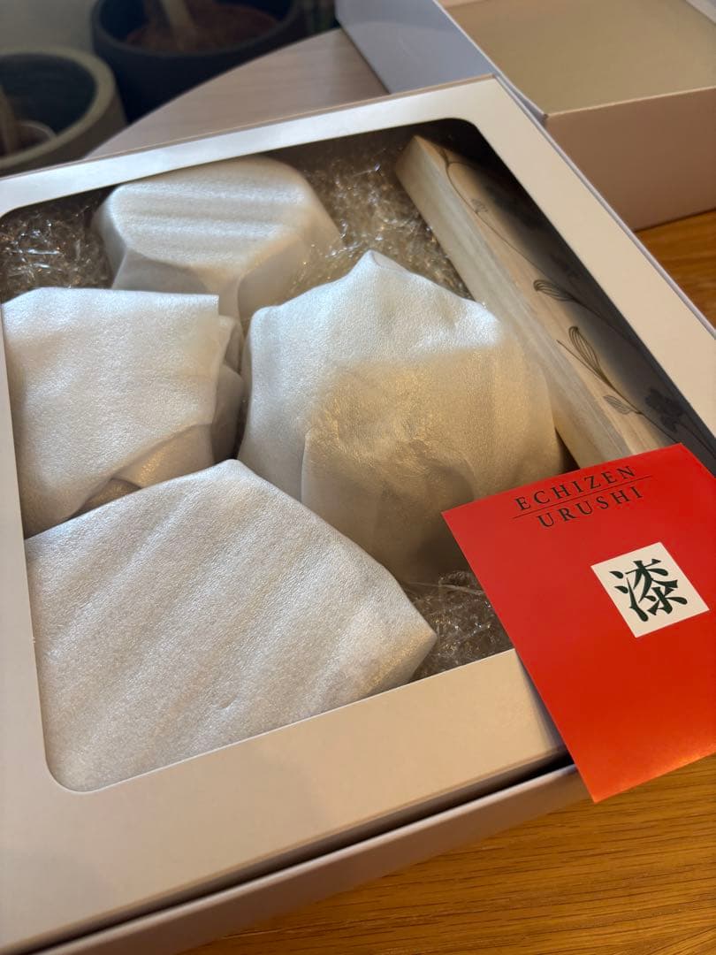 越前漆器　夫婦茶碗・湯呑み・夫婦箸 6点セット（箱入り）