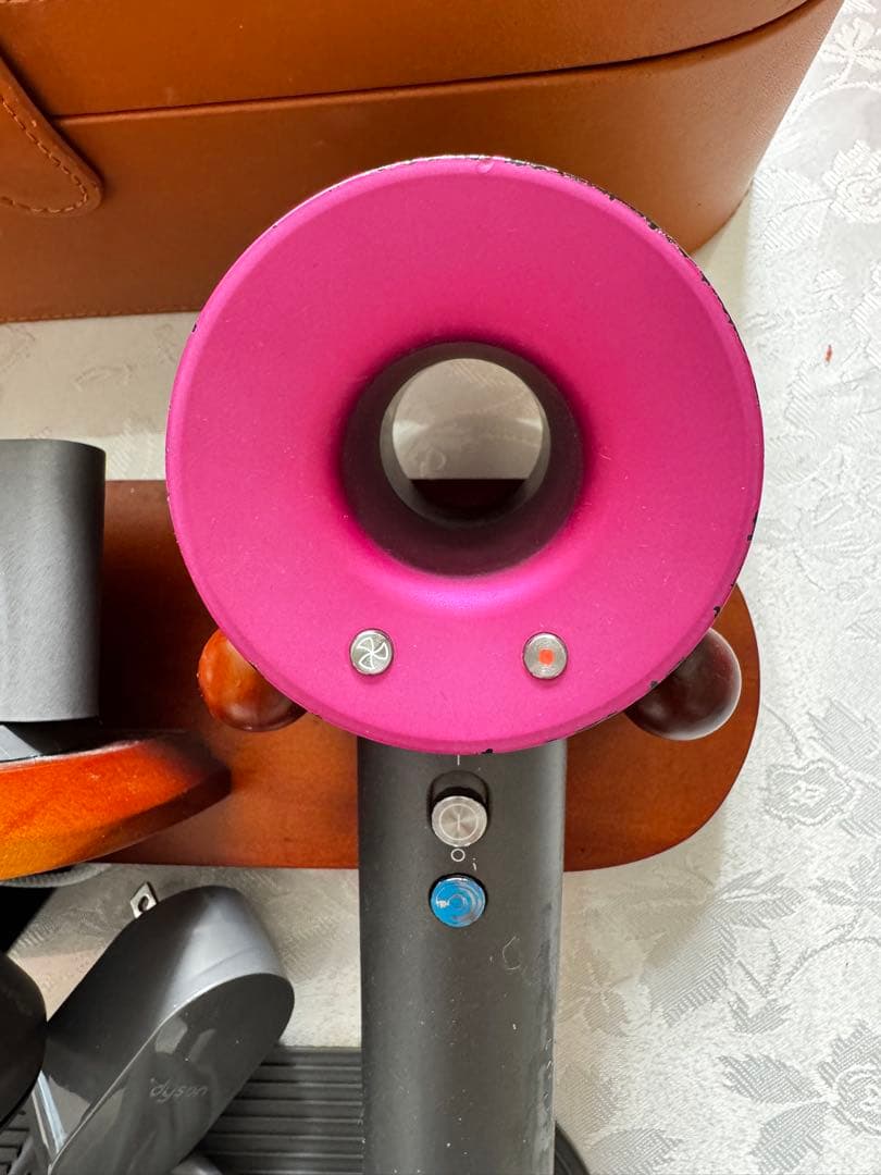 Dyson ヘアドライヤー 動作良好